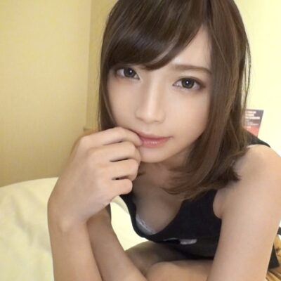 みお 22歳 フリーター(コンビニバイト)